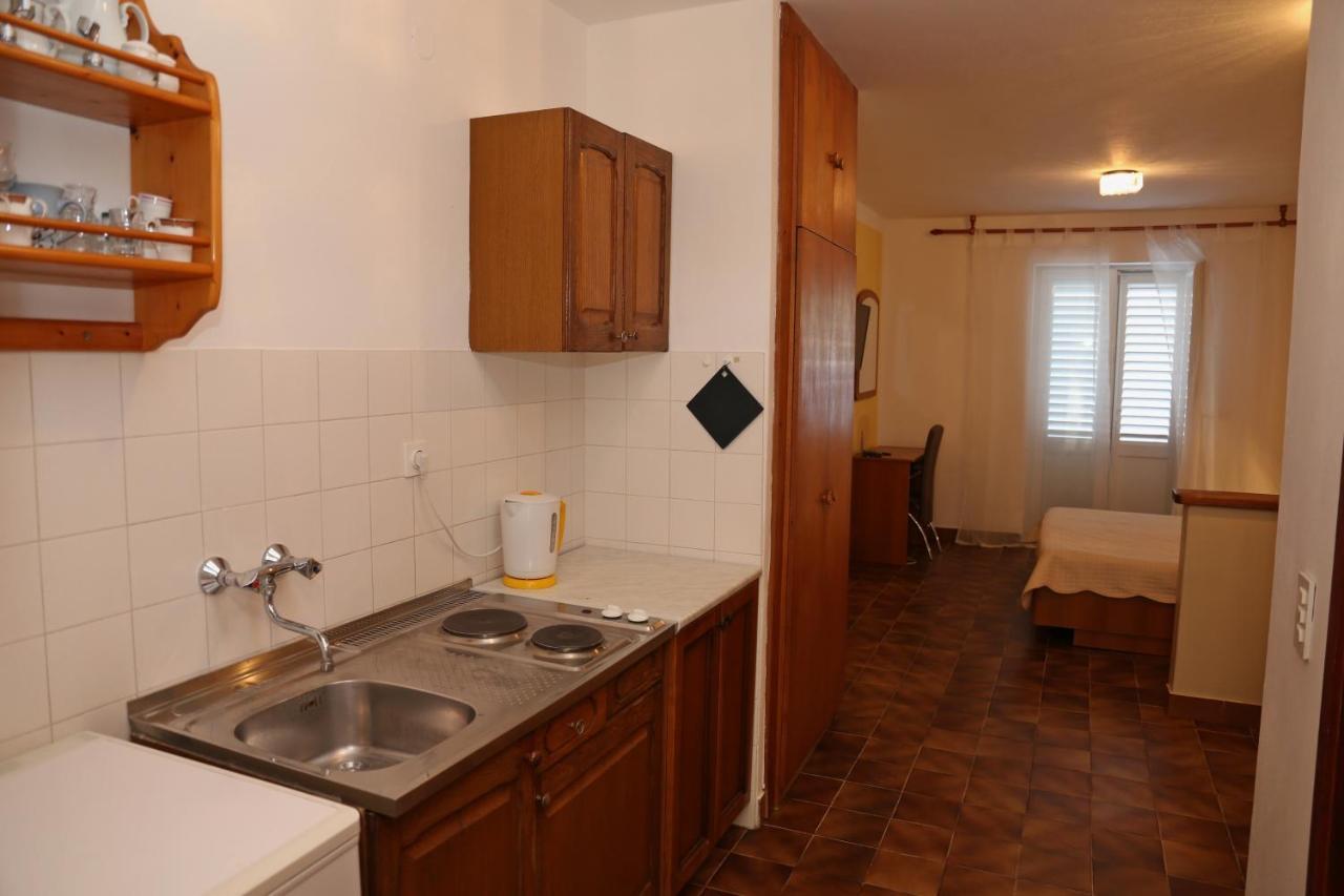 Apartments By The Sea Lumbarda, Korcula - 4446 ภายนอก รูปภาพ